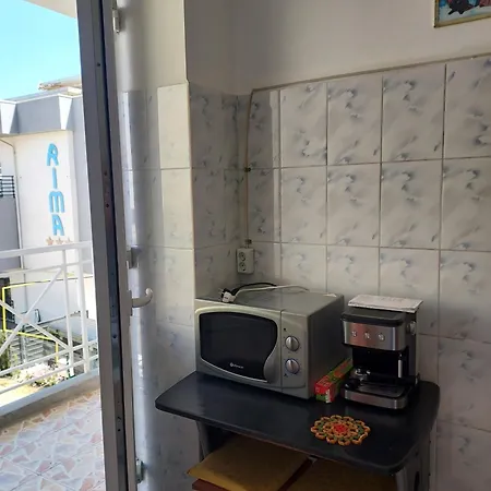 Garsoniera Doina شقة إيفوري نورد